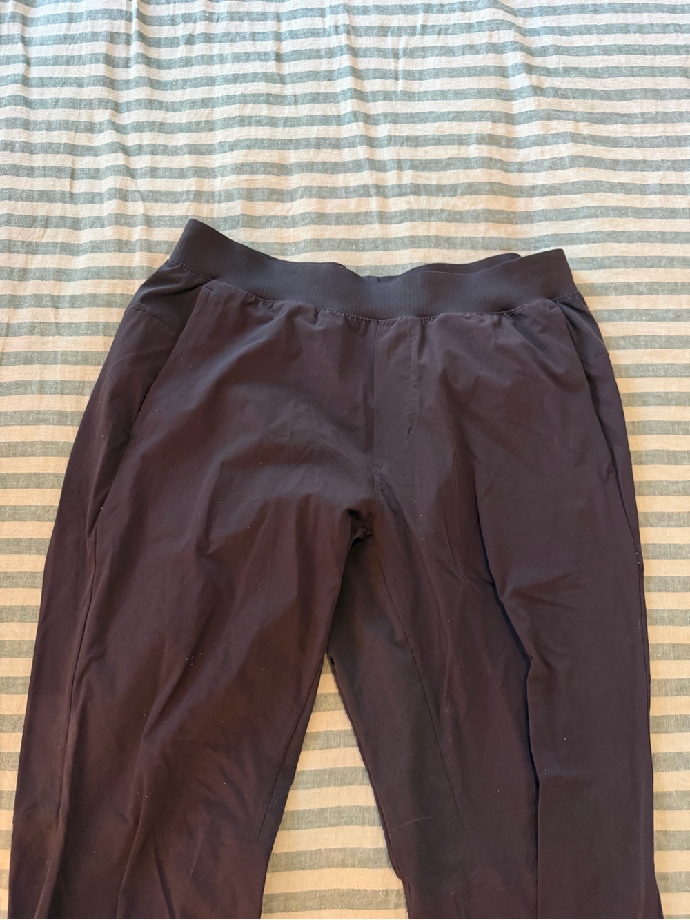 Men's Black Lulu Lemon Jogger